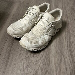 Oncloud Womens Shoes